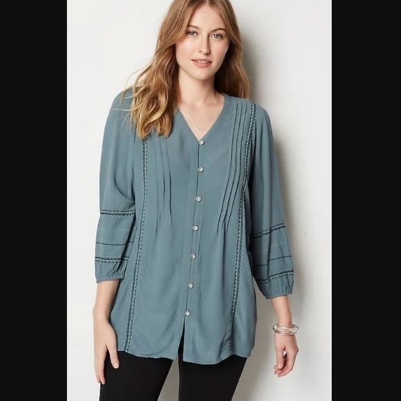 J. Jill embroidered pintucked tunic in blue spruce multi size medium - Picture 2 of 12